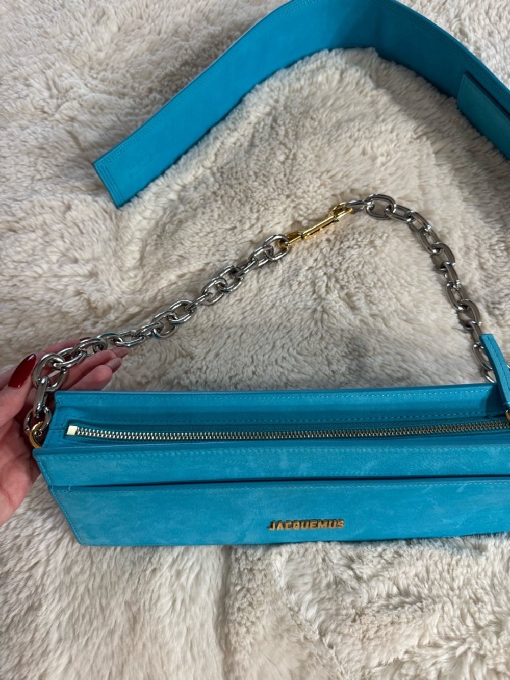 Jacquemus Bright Turquoise Leather Shoulder Bag with Chain - Picture 4 of 6
